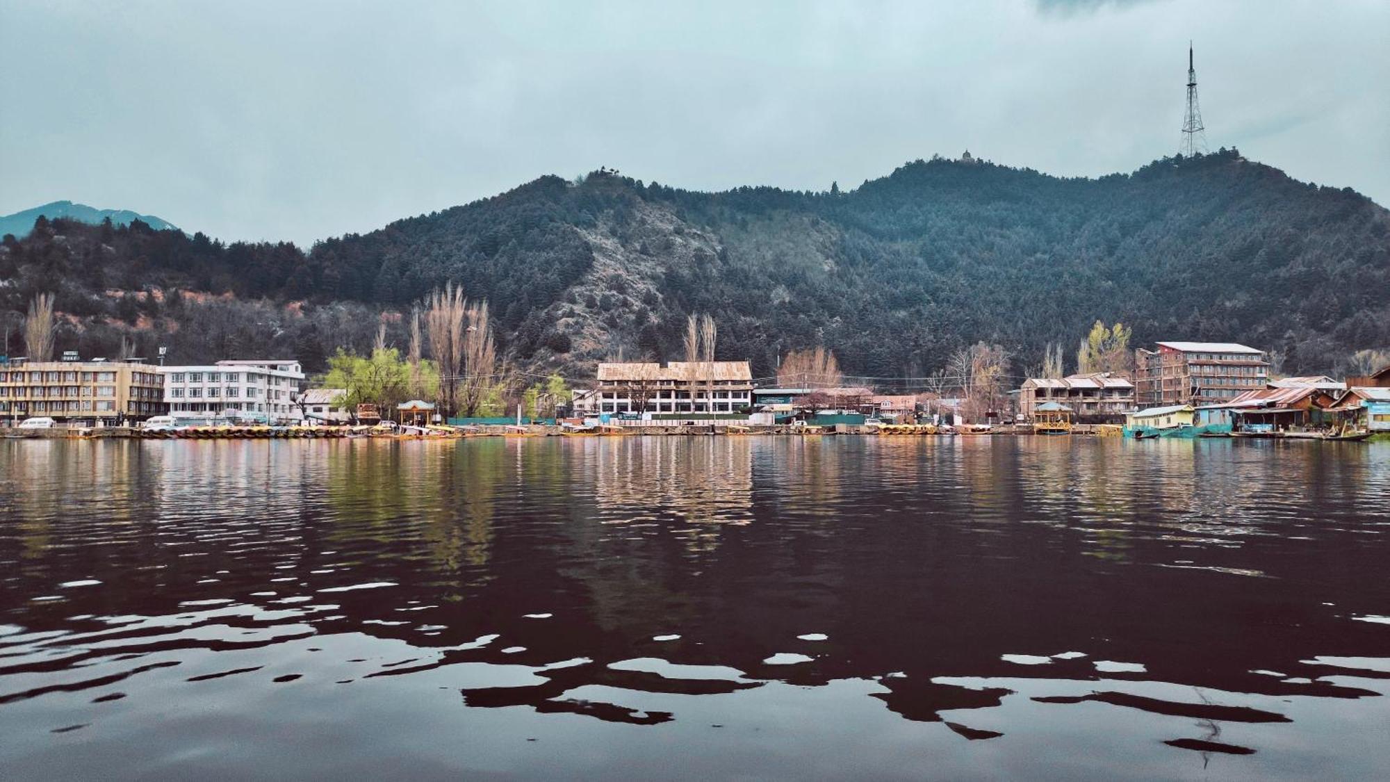 Готель Heritage Amina Group Of Houseboats Срінагар Екстер'єр фото